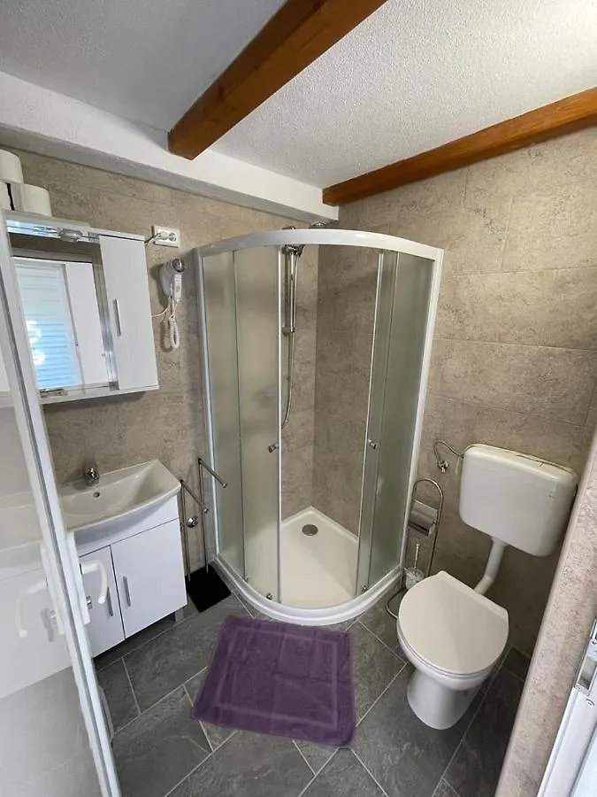 Apartment Apartmani Rozi Umag Croatia