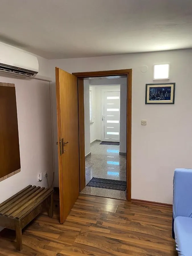 Apartmani Rozi Umag Apartment