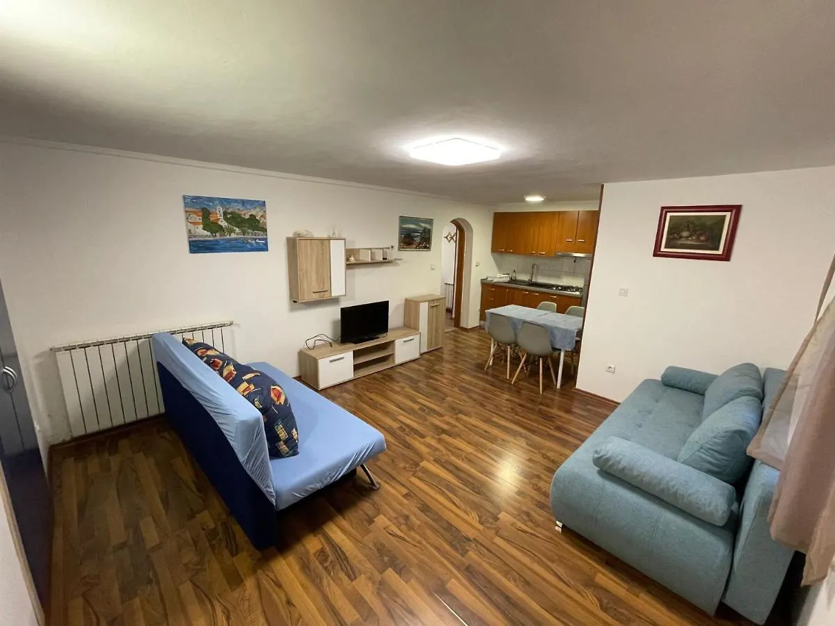 Apartmani Rozi Umag 0*,