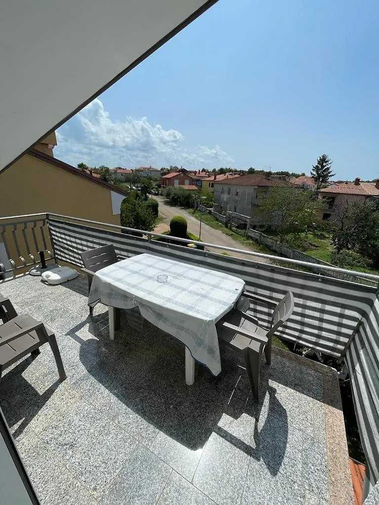 Apartmani Rozi Umag