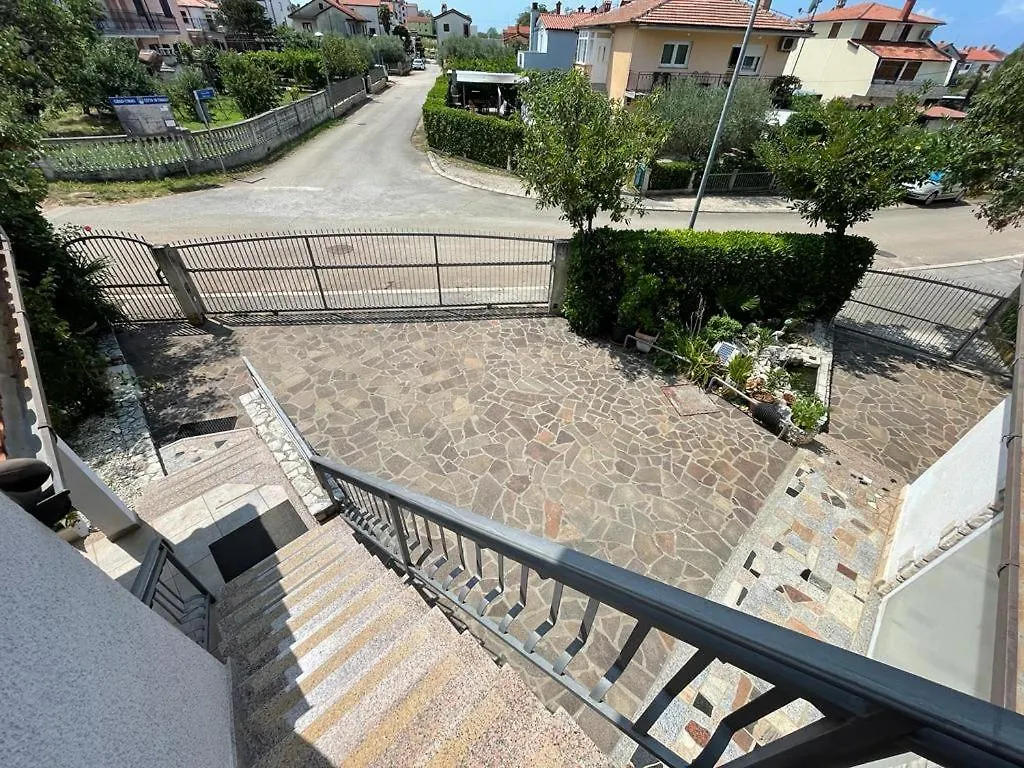 Apartment Apartmani Rozi Umag