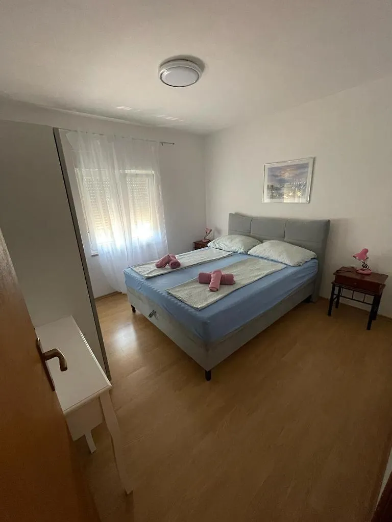 Apartmani Rozi Umag Croatia