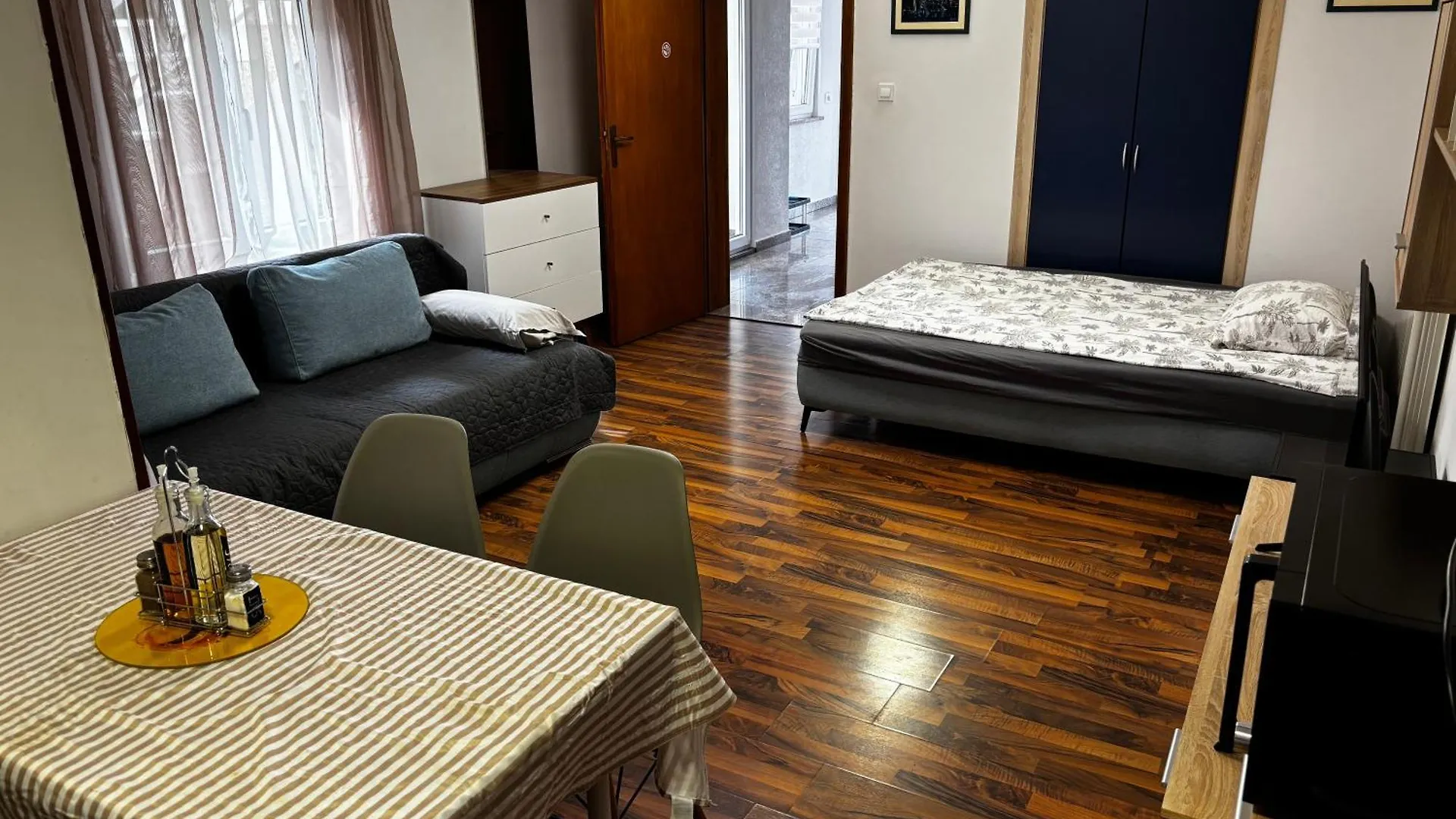 Apartmani Rozi Umag Apartment