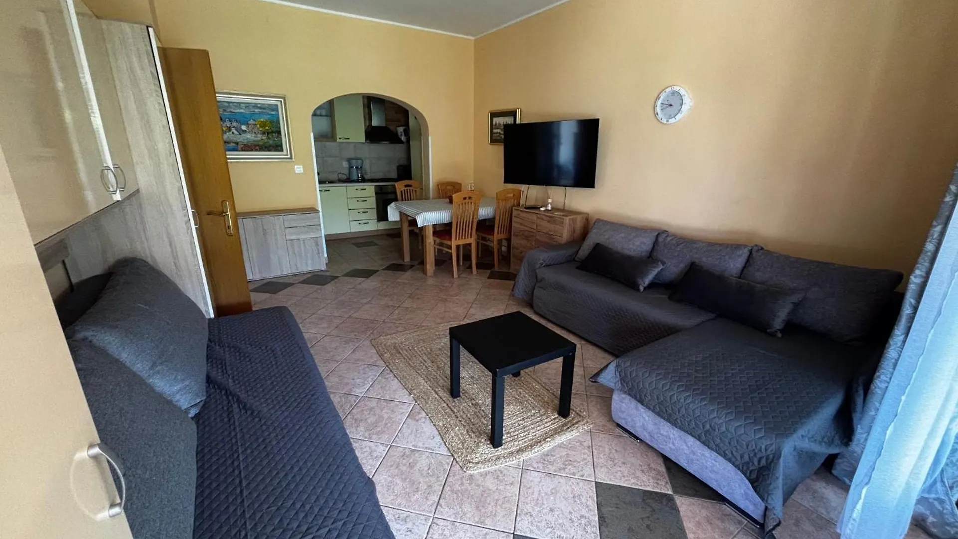 Apartment Apartmani Rozi Umag Kroatien